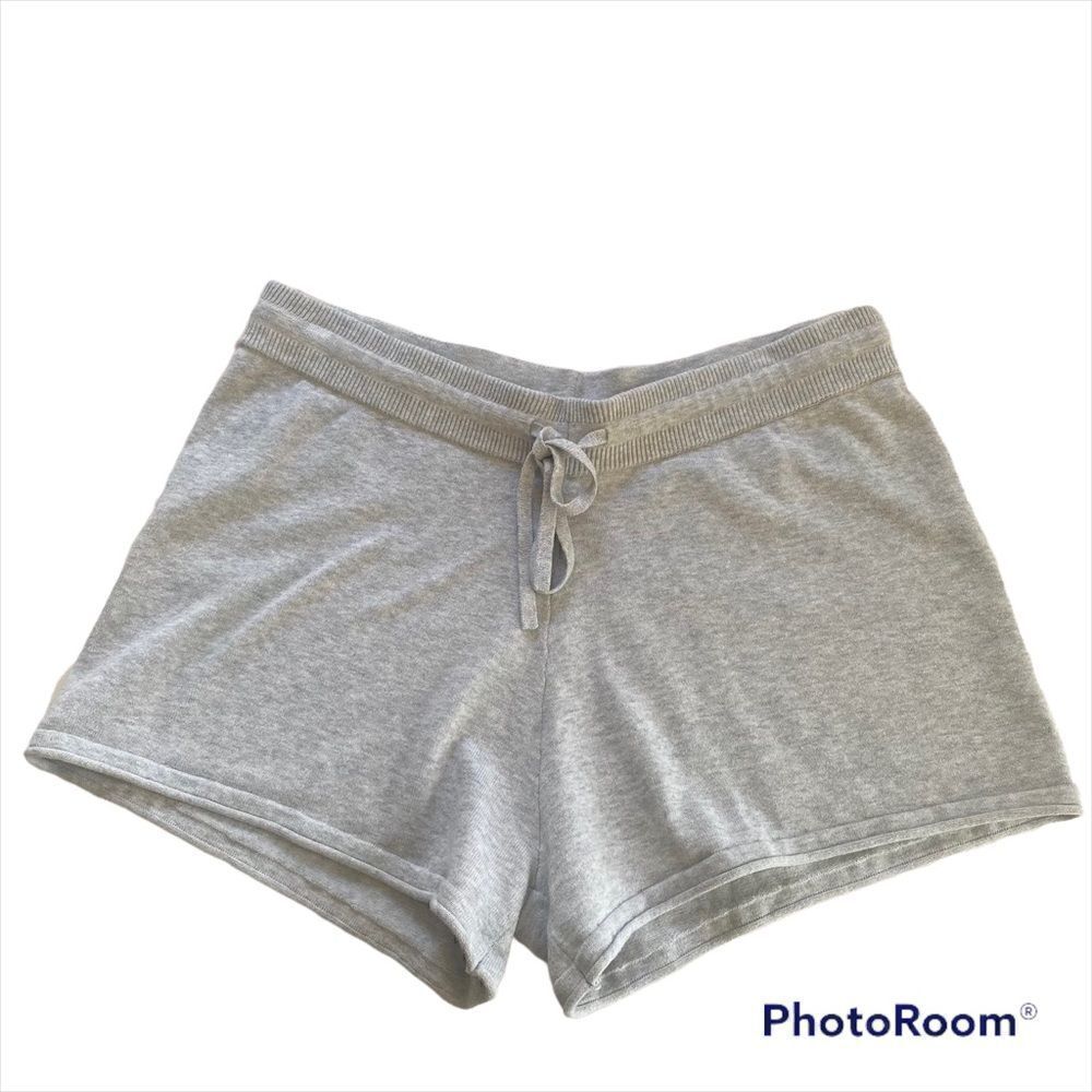 Banana Republic light gray high waisted cotton shorts